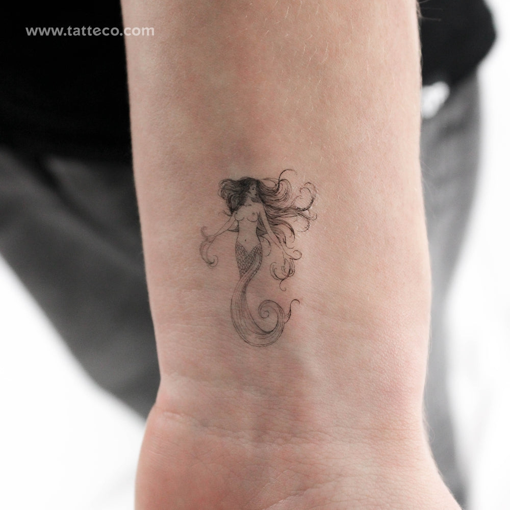 Black & White Mermaid Tattoos That Wow