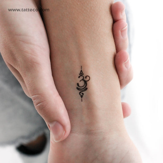 Tatuaje temporal con el símbolo sánscrito "Respirar" (juego de 3)