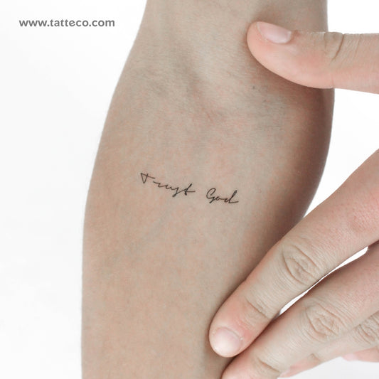 Tatuaje temporal "Confía en Dios" con fuente manuscrita - Juego de 3