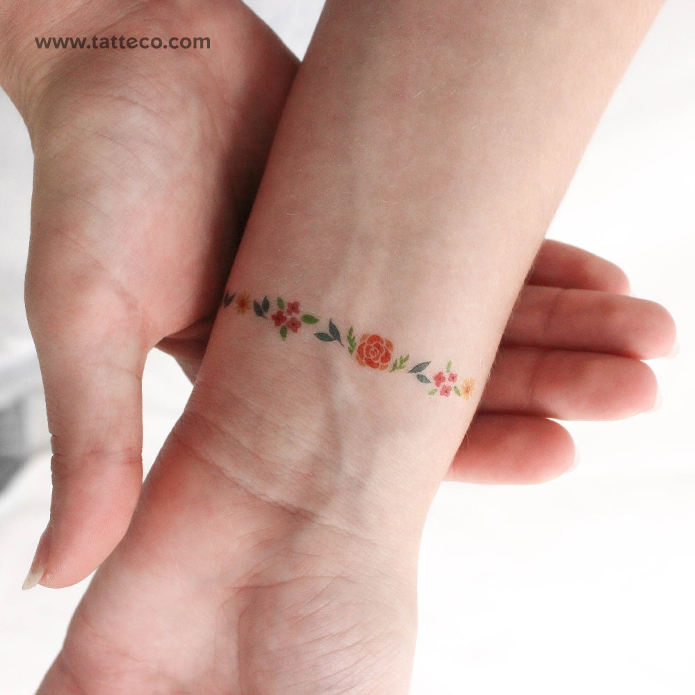 Fine Line Flower Bracelet Tattoo Ideas