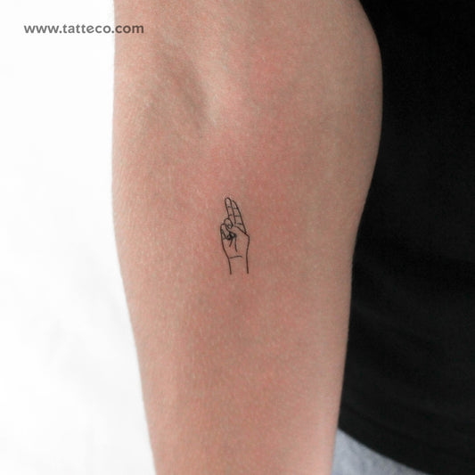Sign Language U Temporary Tattoo - Set of 3