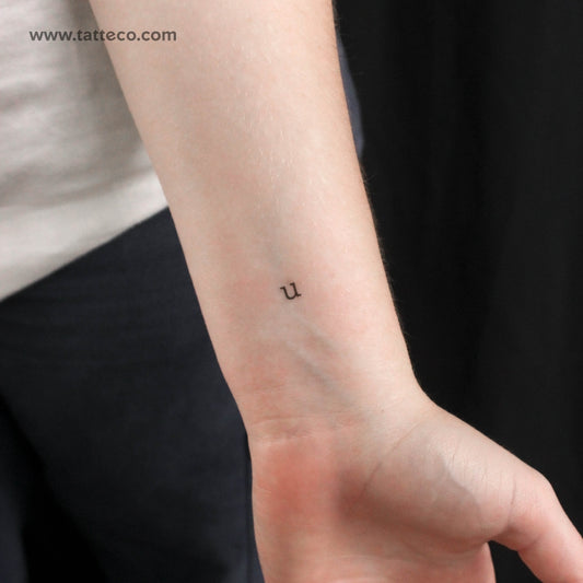 Tatuaje temporal de la letra U minúscula de máquina de escribir (juego de 3)