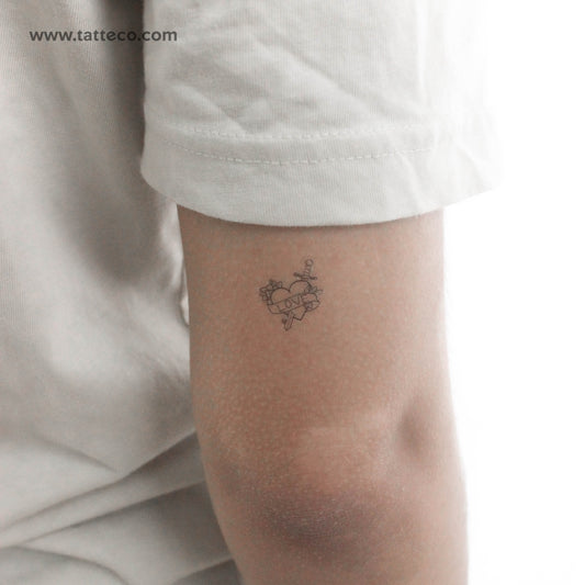 Tatuaje temporal de corazón y espada (juego de 3)