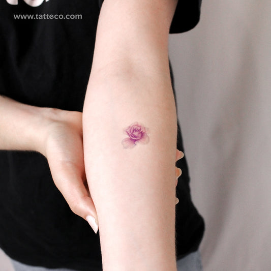 Tatuaje temporal ilustrativo de cabeza de rosa morada (juego de 3)