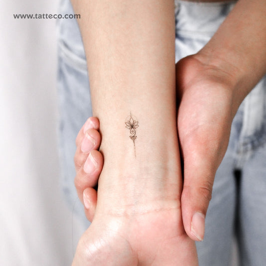 Tatuaje temporal pequeño de loto Unalome (juego de 3)