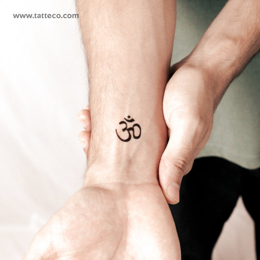 Tatuaje semipermanente Om - Juego de 2