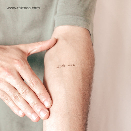 Tatuaje semipermanente Bite Me - Juego de 2