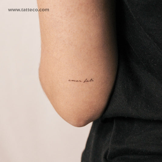 Tatuaje semipermanente pequeño de Amor Fati - Juego de 2