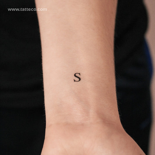 Tatuaje semipermanente con letra mayúscula S Serif (juego de 2)