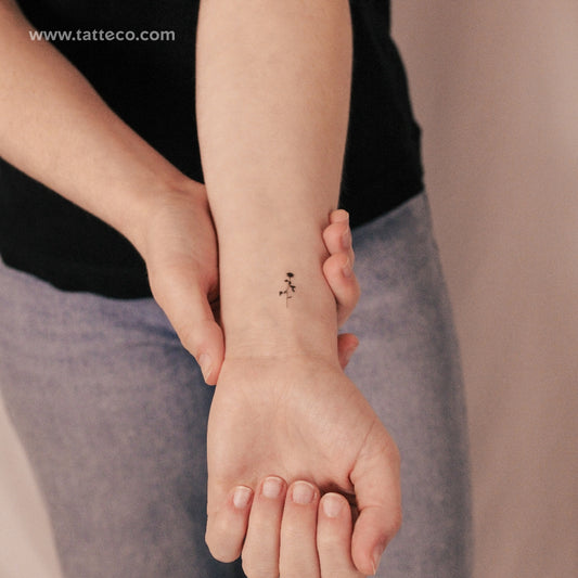 Tatuaje semipermanente de rosa negra pequeña (juego de 2)