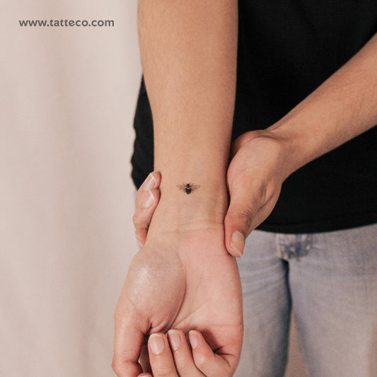 Tiny Bee Semi-Permanent Tattoo - Set of 2
