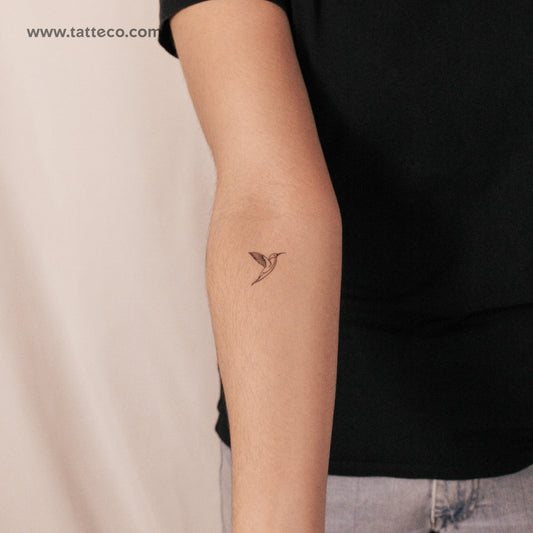 Fine Line Hummingbird Semi-Permanent Tattoo - Set of 2