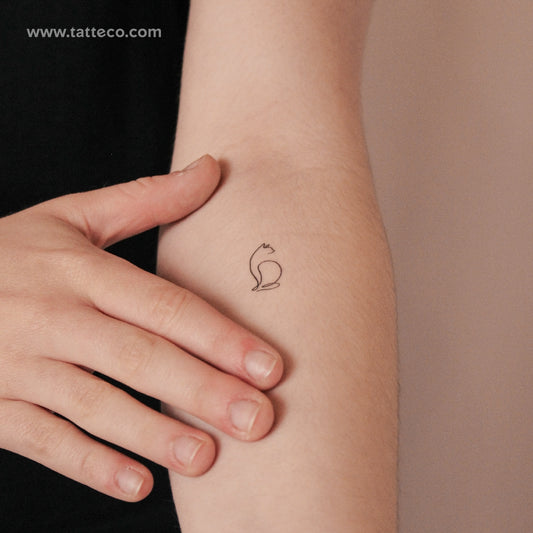 One Line Cat Semi-Permanent Tattoo - Set of 2