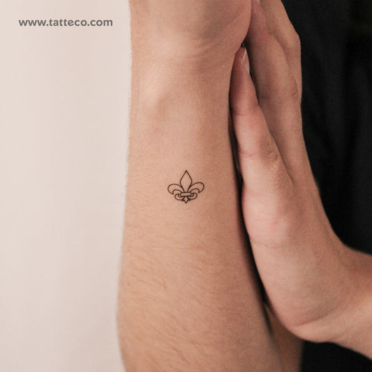 Fleur De Lis Semi-Permanent Tattoo - Set of 2