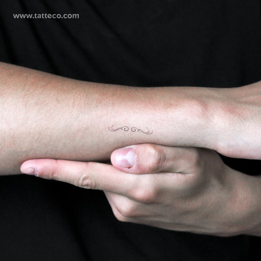 Horizontal Ornament Temporary Tattoo By M3.Ink - Set of 3