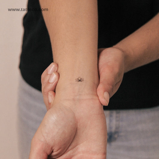 Minimalist Lotus Semi-Permanent Tattoo - Set of 2