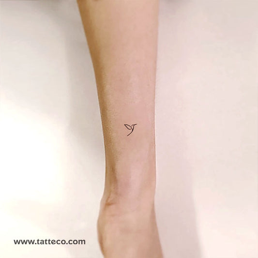 Small Fine Line Hummingbird (Right) Temporary Tattoo - Set of 3
