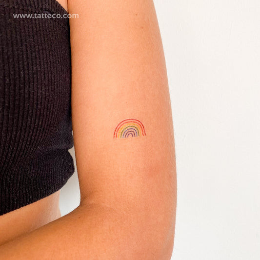 Tatuaje temporal minimalista de arcoíris de colores (juego de 3)