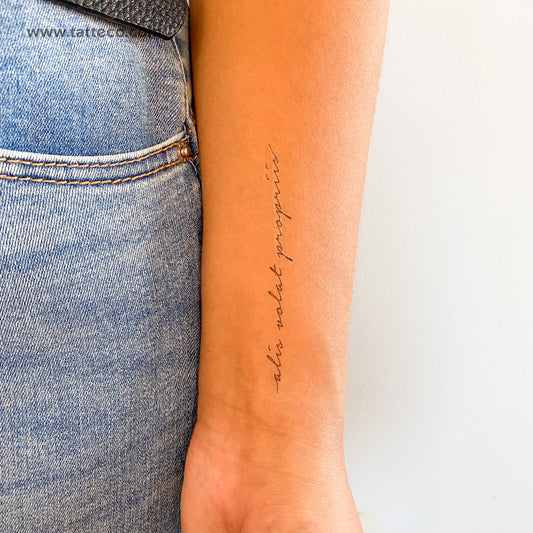 Tatuaje temporal Alis Volat Propriis - Juego de 3