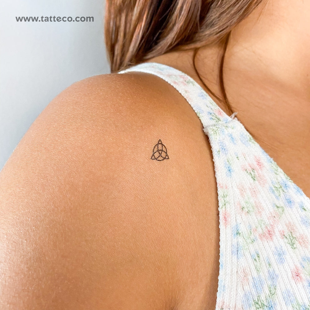 Small Trinity Knot Temporary Tattoo - Set of 3, image size:1000x1000