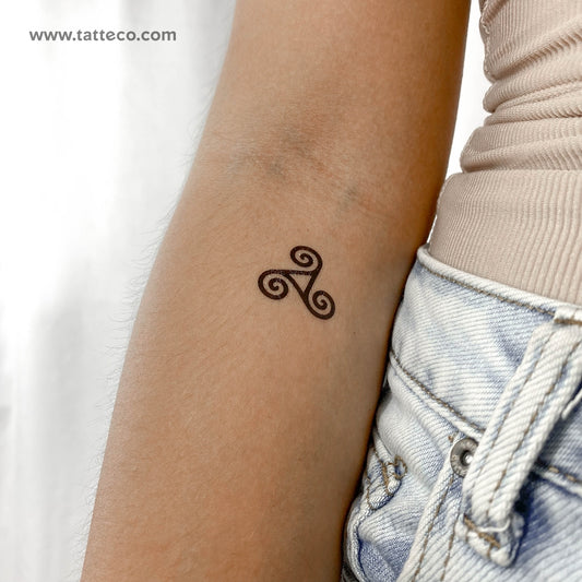 Trisquel Temporary Tattoo - Set of 3