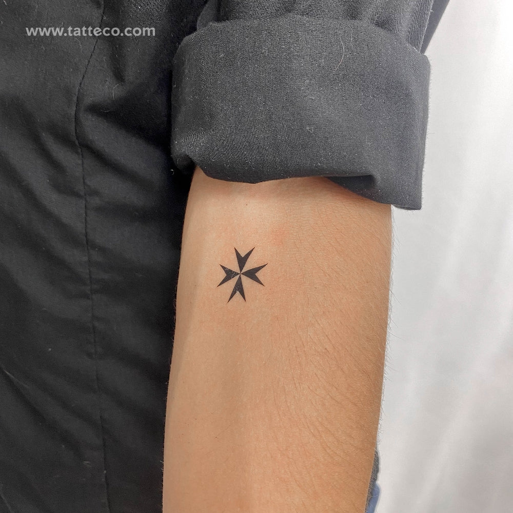 Tatuaje temporal de cruz de Malta - Juego de 3