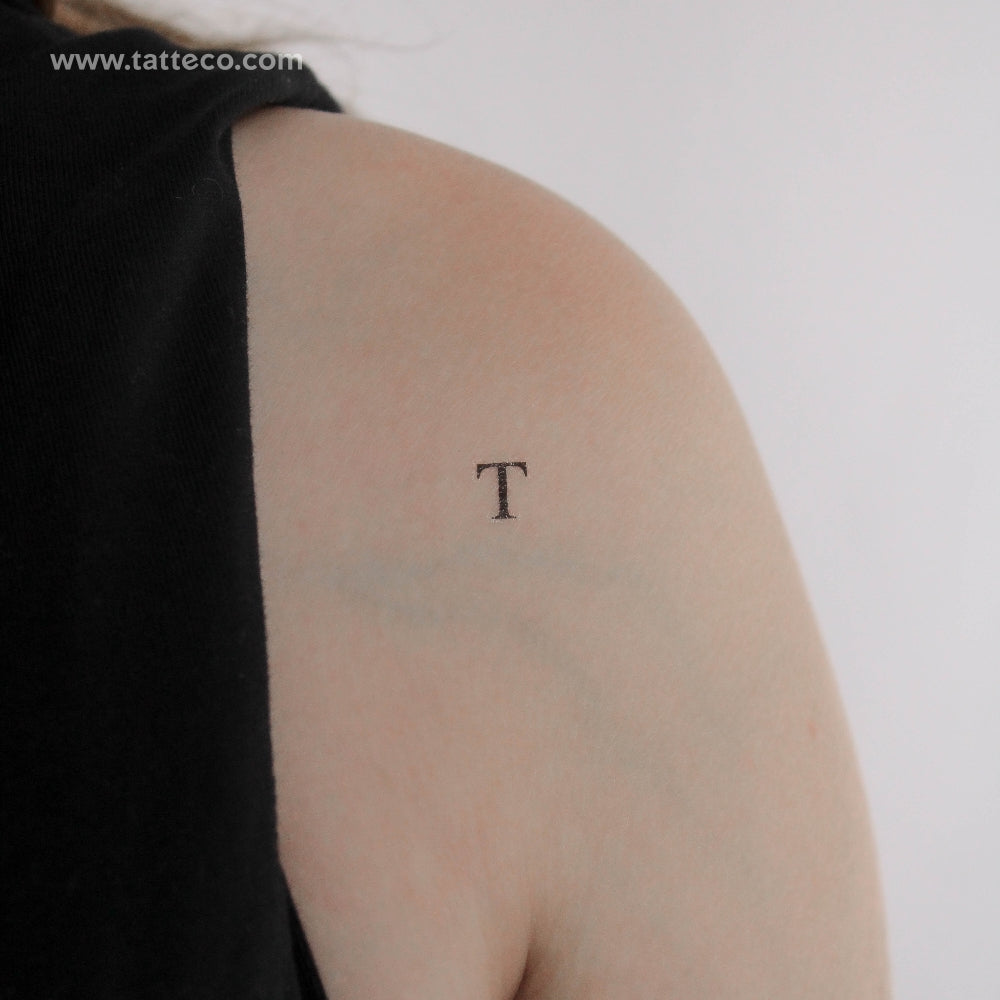 Tatuaje temporal de letra mayúscula T Serif - Juego de 3