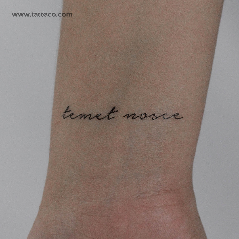 Tatuaje temporal Temet Nosce - Juego de 3