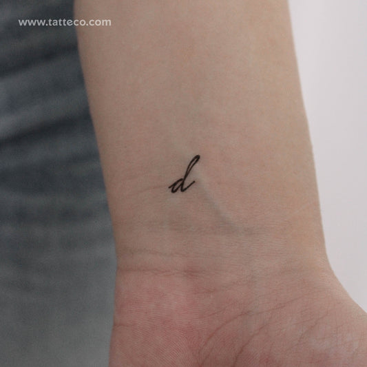 Tatuaje temporal de letra D manuscrita - Juego de 3
