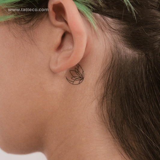 Tatuaje temporal de flor de loto y luna creciente (juego de 3)