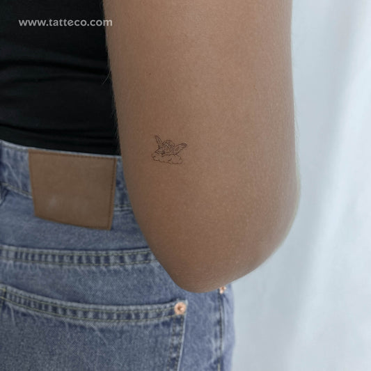 Tatuaje temporal de querubín durmiendo en una nube (juego de 3)