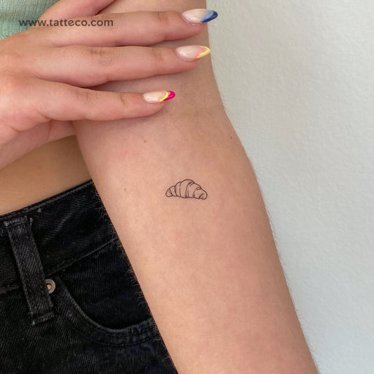Tatuaje temporal de croissant pequeño (juego de 3)