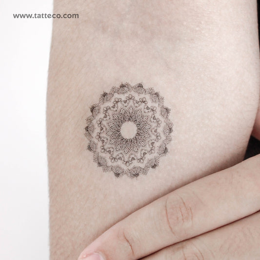 Tatuaje temporal de mandala con flores - Juego de 3