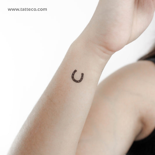 Tiny Horseshoe Temporary Tattoo - Set of 3