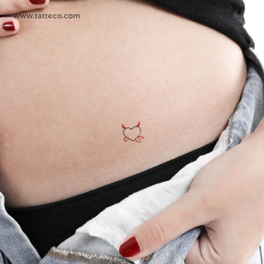 Tatuaje temporal de corazón travieso - Juego de 3