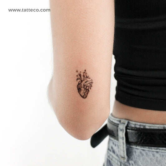 Tatuaje temporal de corazón anatómico floral (juego de 3)