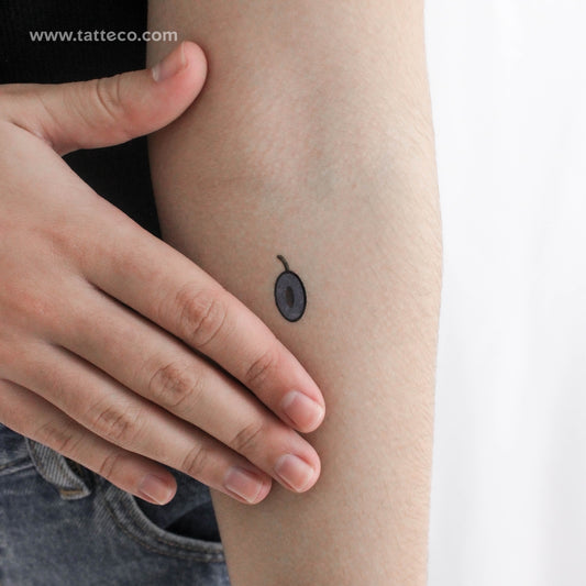 Tatuaje temporal de aceituna negra de Ann Lilya (juego de 3)