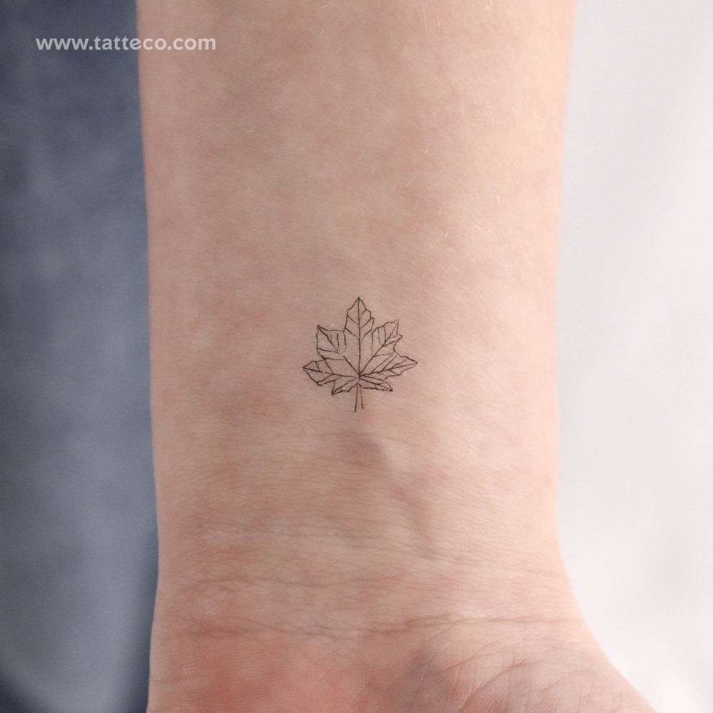 Tatuaje temporal de hoja de arce (juego de 3)