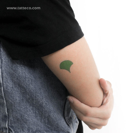 Tatuaje temporal de hoja de ginkgo de Tokio (juego de 3)