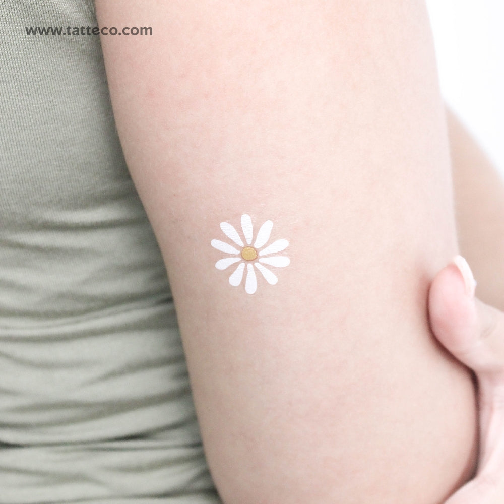 White Daisy Temporary Tattoo - Set of 3