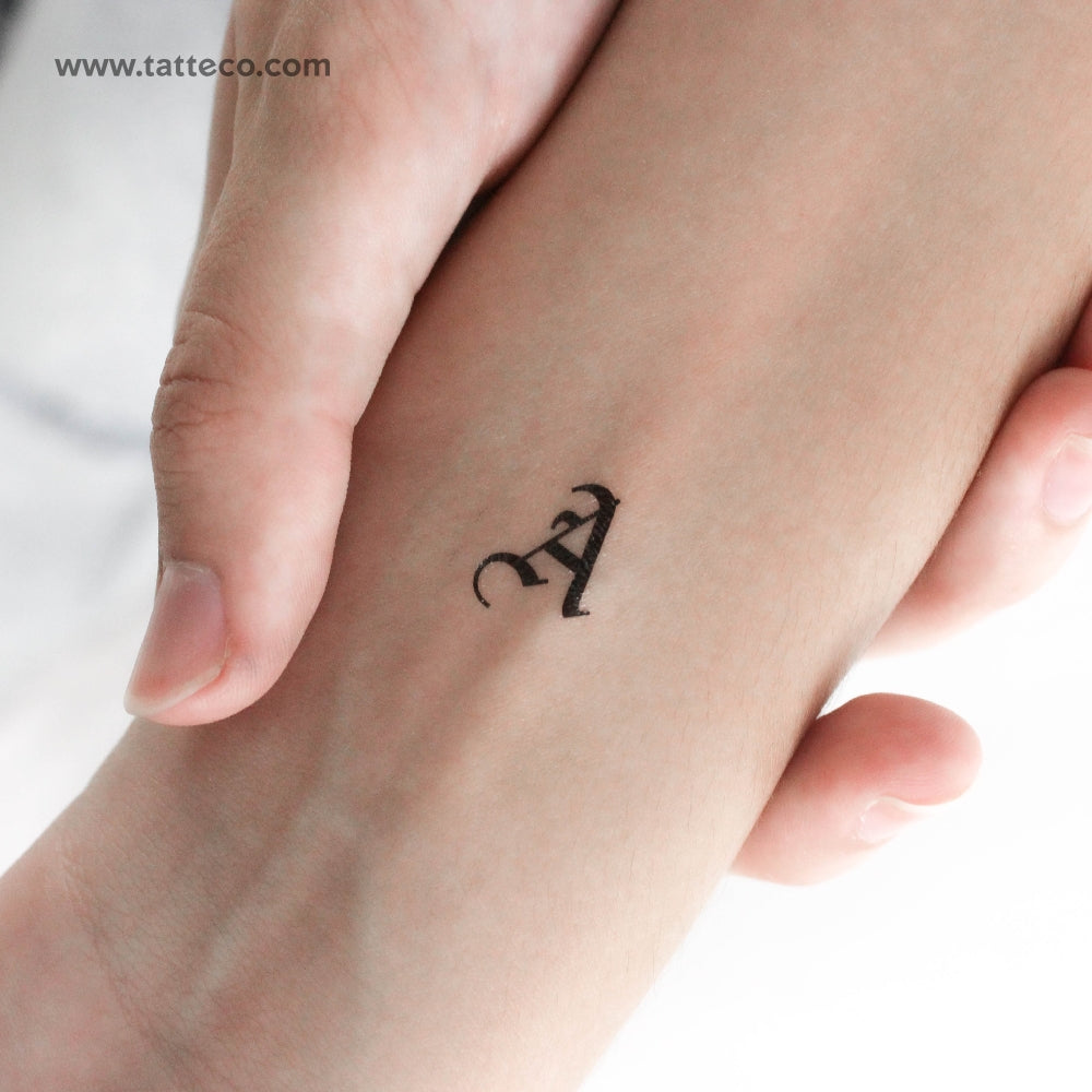 Tatuaje temporal de la letra A gótica - Juego de 3