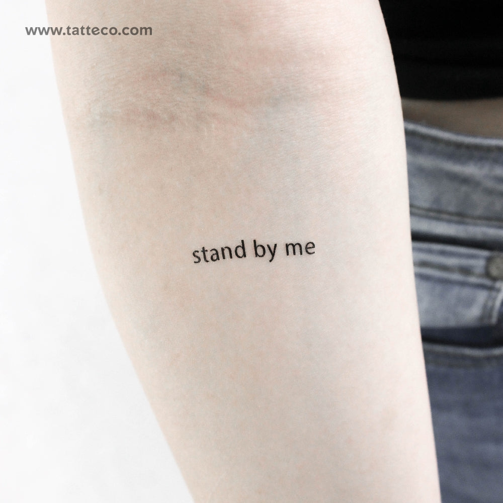 Tatuaje temporal "Quédate a mi lado"