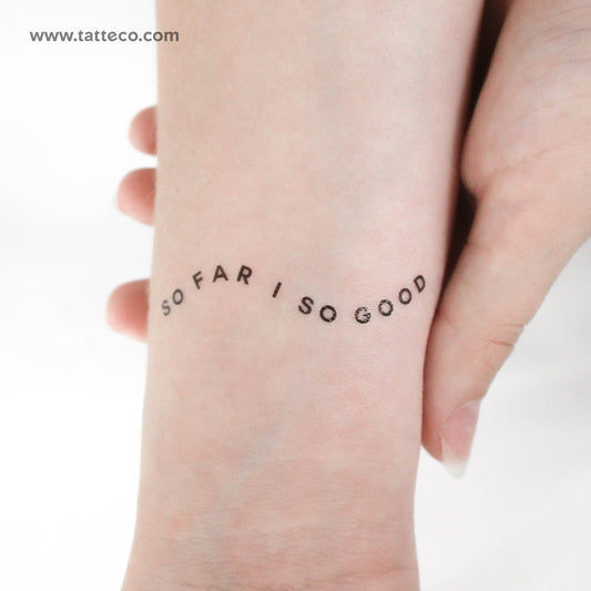 Tatuaje temporal "So Far So Good" (juego de 3)