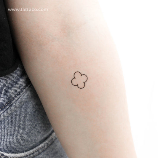 Tatuaje temporal de contorno de cuatrifolio - Juego de 3