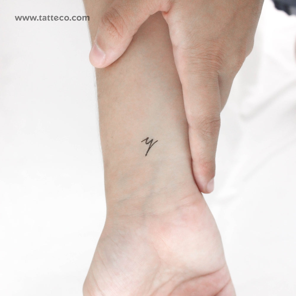 Y Handwritten Letter Temporary Tattoo - Set of 3