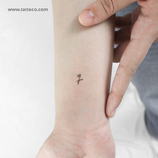 Q Handwritten Letter Temporary Tattoo - Set of 3