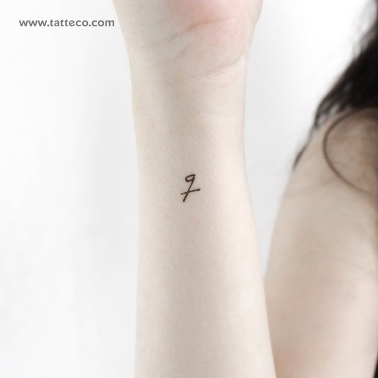 Q Handwritten Letter Temporary Tattoo - Set of 3