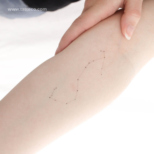 Tatuaje temporal minimalista de la constelación de Escorpio de Puntuak (juego de 3)