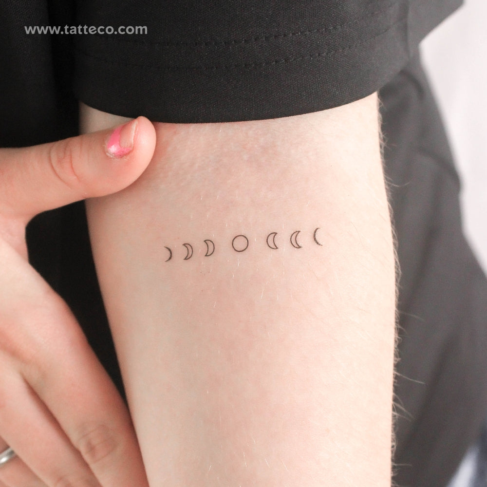 Tatuaje temporal de líneas finas de fases lunares (juego de 3)