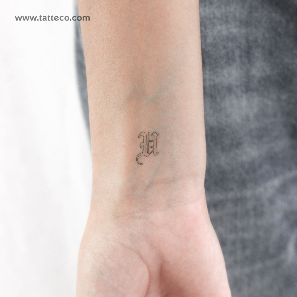 Tatuaje temporal de la letra U en inglés antiguo (juego de 3)